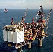 Skinfaks and Rimfaks will be tied back to the Gullfaks C platform. Photo courtesy of Statoil